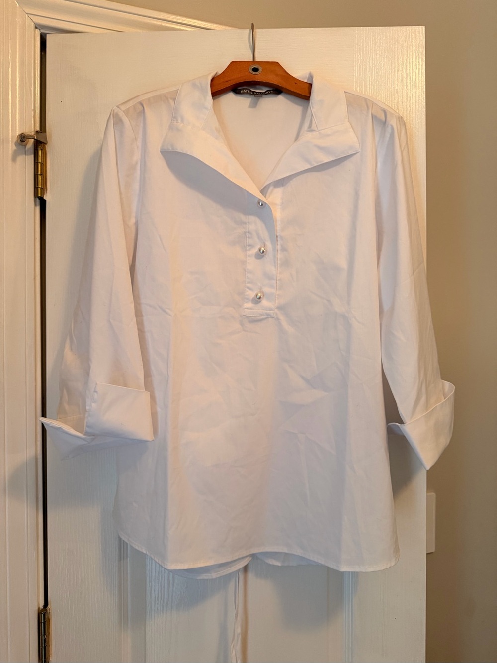 Kate & Mallory White Button-Front Tunic Shirt